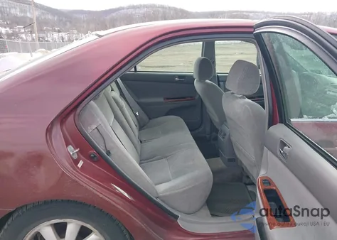 2002 Toyota Camry Xle from USA, damaged, VIN 4T1BE30K02U036260